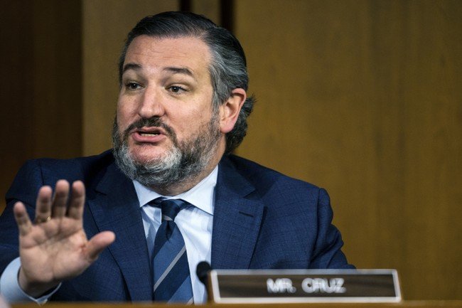 Boehner attacks Ted Cruz. GOP senator responds.