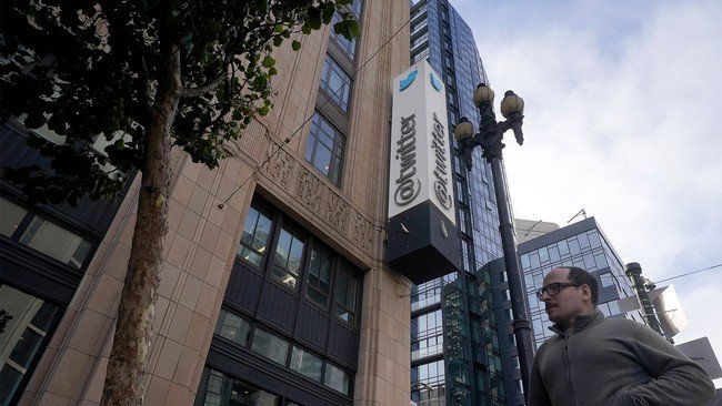 Here’s a CIA spook who didn’t want the public to know what she did on Twitter