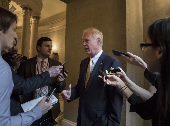 Journal Sentinel steps up war on Johnson, privacy
