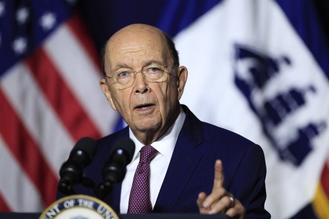 Democratic Rep. Lacy Clay tells Wilbur Ross to resign during his House committee hearing