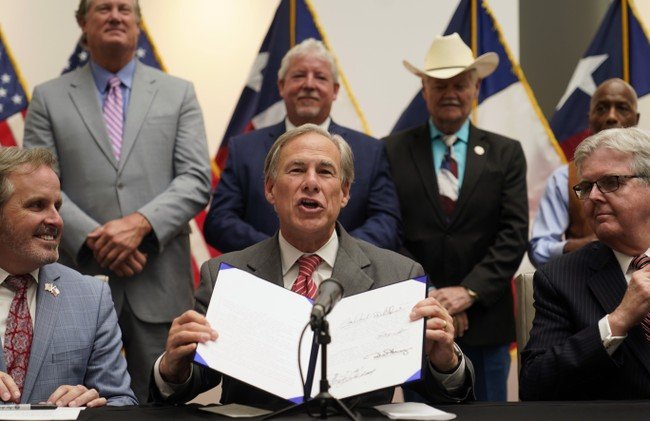 GOP governors head to Texas to announce new border security initiative
