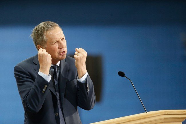 How traitor John Kasich managed to infuriate everyone with his DNC antics
