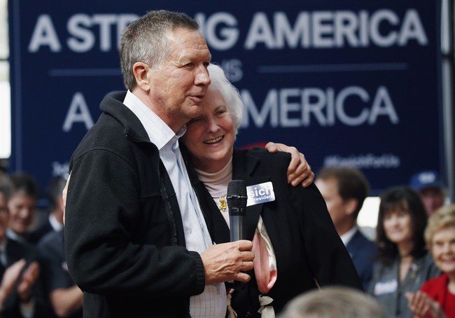 Increasing women from the kitchen