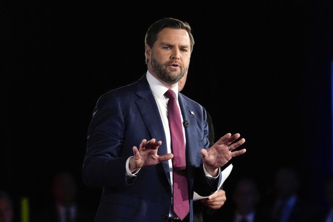 Jake Tapper from CNN tried to turn off JD Vance in Trump’s alleged remarks about Hitler. It didn’t go well.