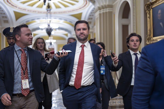 Who intends to replace JD Vance in the Senate?